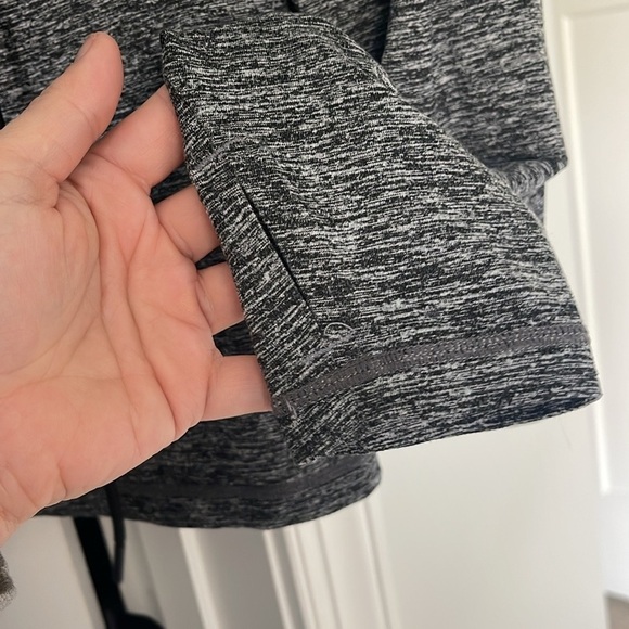 Athleta Uptempo Short Hoodie Pullover Charcoal Grey Long Sleeve - Picture 5 of 6